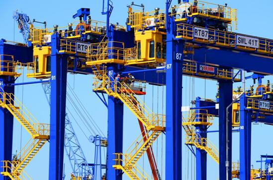 工程機械租賃 驅動現代經濟發(fā)展的重要引擎